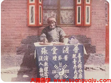 两次开店都经营不善关门了，辛卯日女难道真是命中没有财运吗 _周易易经算命