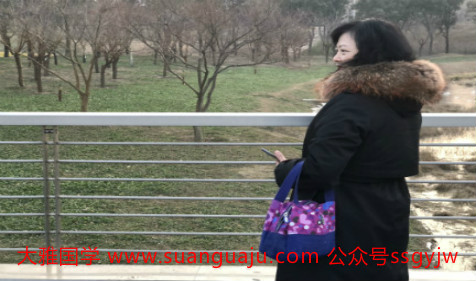 网上算卦婚姻：晚婚命，明年可嫁一个好老公