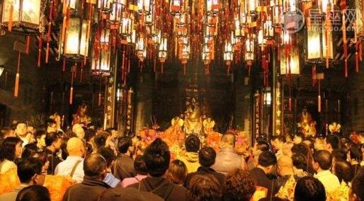 2021年农历十二月初二黄历日子适合祭祀祖先吗？