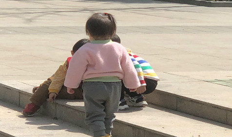 2022年阴历三月二十七出生孩生辰八字算命五行缺什么（图文）