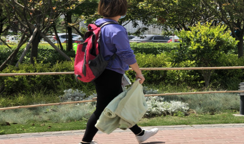 日坐食伤的女命性格 算卦一条街最准网站​详解（图文）